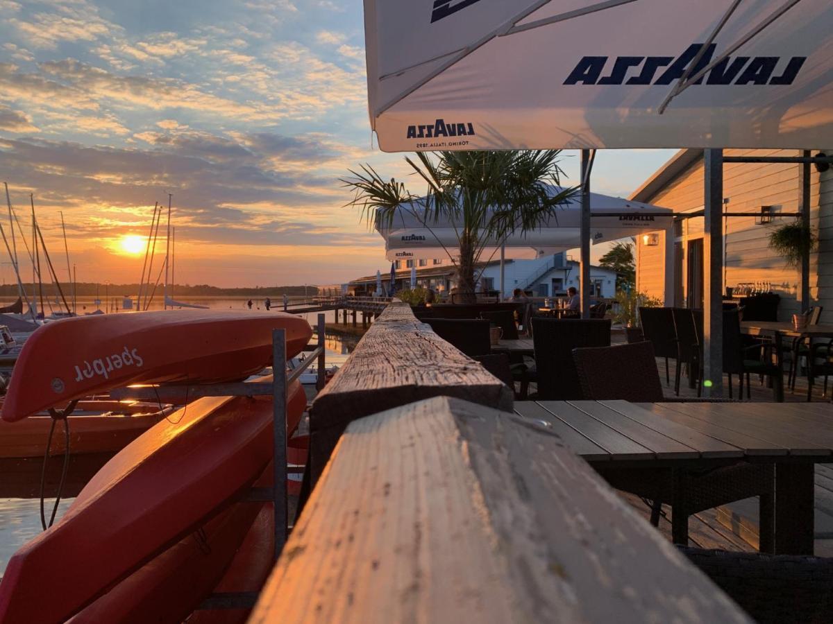 Ferienwohnungen Im Hafen Pier1 Am Cospudener See Bei Leipzig Маркклеберг Екстер'єр фото